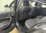 Opel Insignia Sedan / Limuzína 2,0 l 118 kw