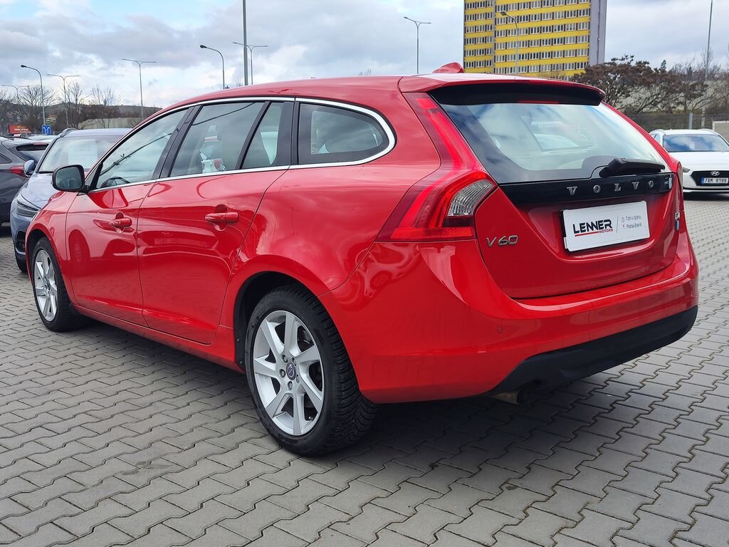 Volvo V60 Kombi 2,0 l 120 kw