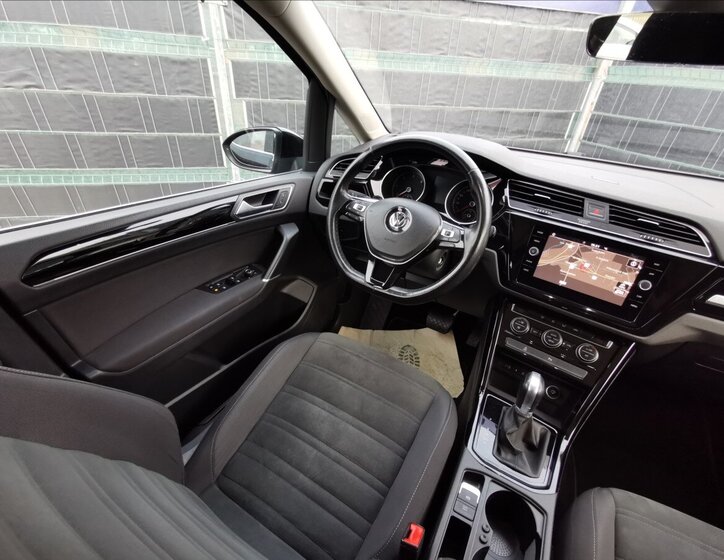 Volkswagen Touran MPV 1,6 l 85 kw