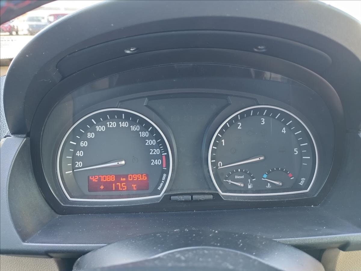 BMW X3 SUV / Terénní 2,0 l 110 kw