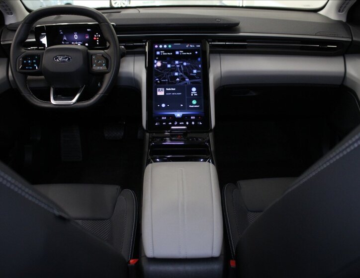 Ford Explorer SUV 10,0 250 kw