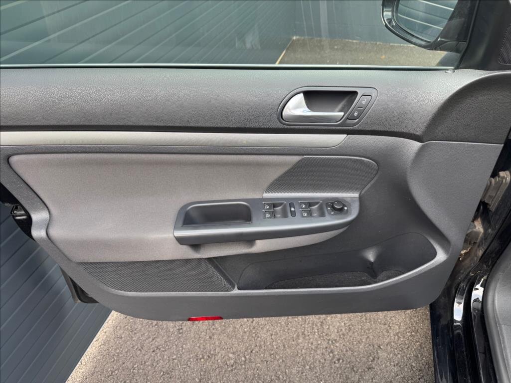 Volkswagen Golf Kombi 1,4 l 90 kw