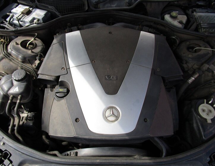 Mercedes-Benz Třídy S Sedan / Limuzína 4,0 l 235 kw