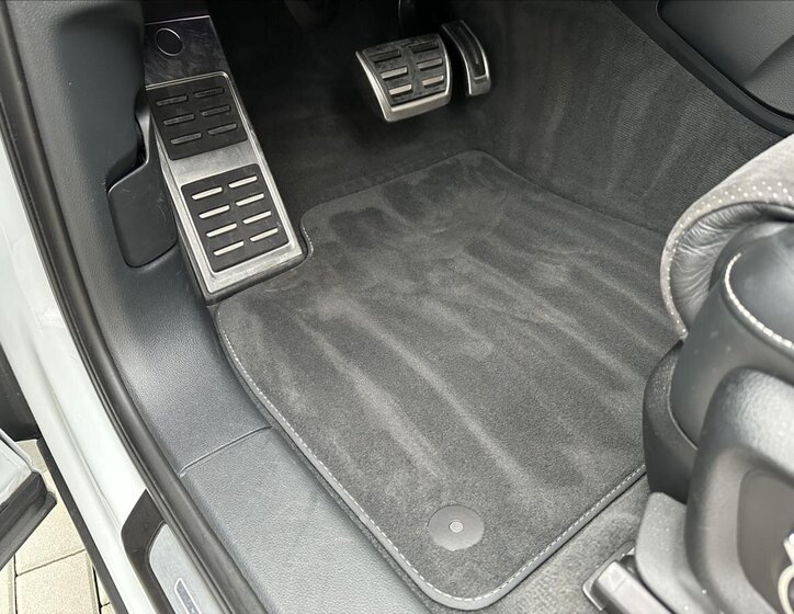 Audi SQ7 SUV / Terénní 4,0 l 320 kw