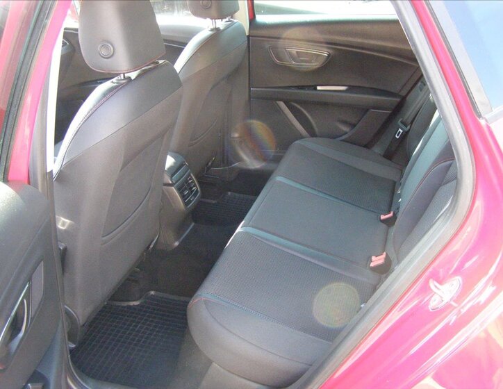 Seat Leon Hatchback 1,4 l 92 kw