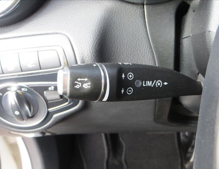 Mercedes-Benz GLC 22