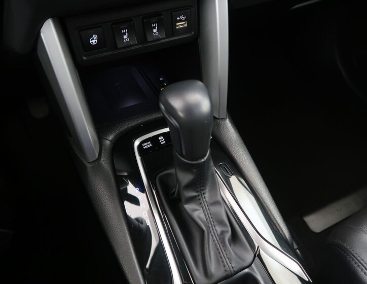 Toyota Corolla Cross Hatchback 2,0 l 112 kw