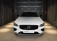 Volvo V60 Kombi 2,0 l 228 kw