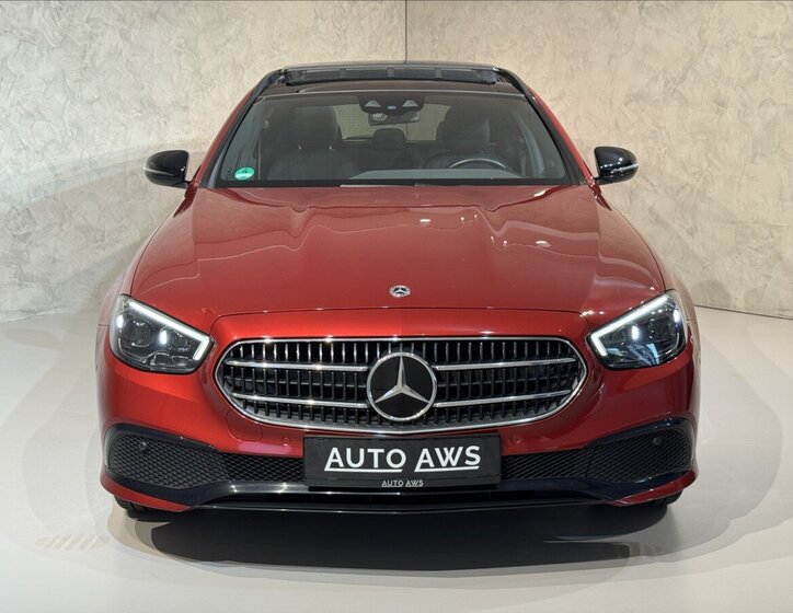 Mercedes-Benz Třídy E Kombi 2,0 l 225 kw