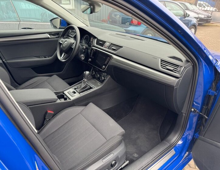 Škoda Superb Liftback 2,0 l 110 kw