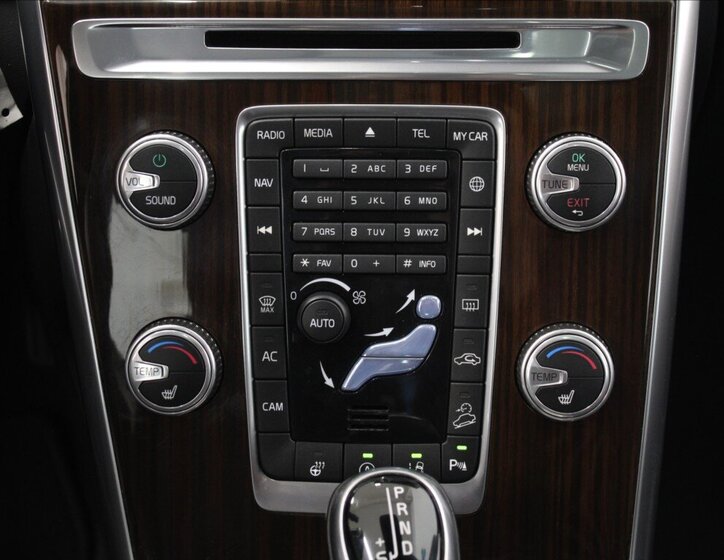 Volvo XC60 SUV / Terénní 2,4 l 162 kw