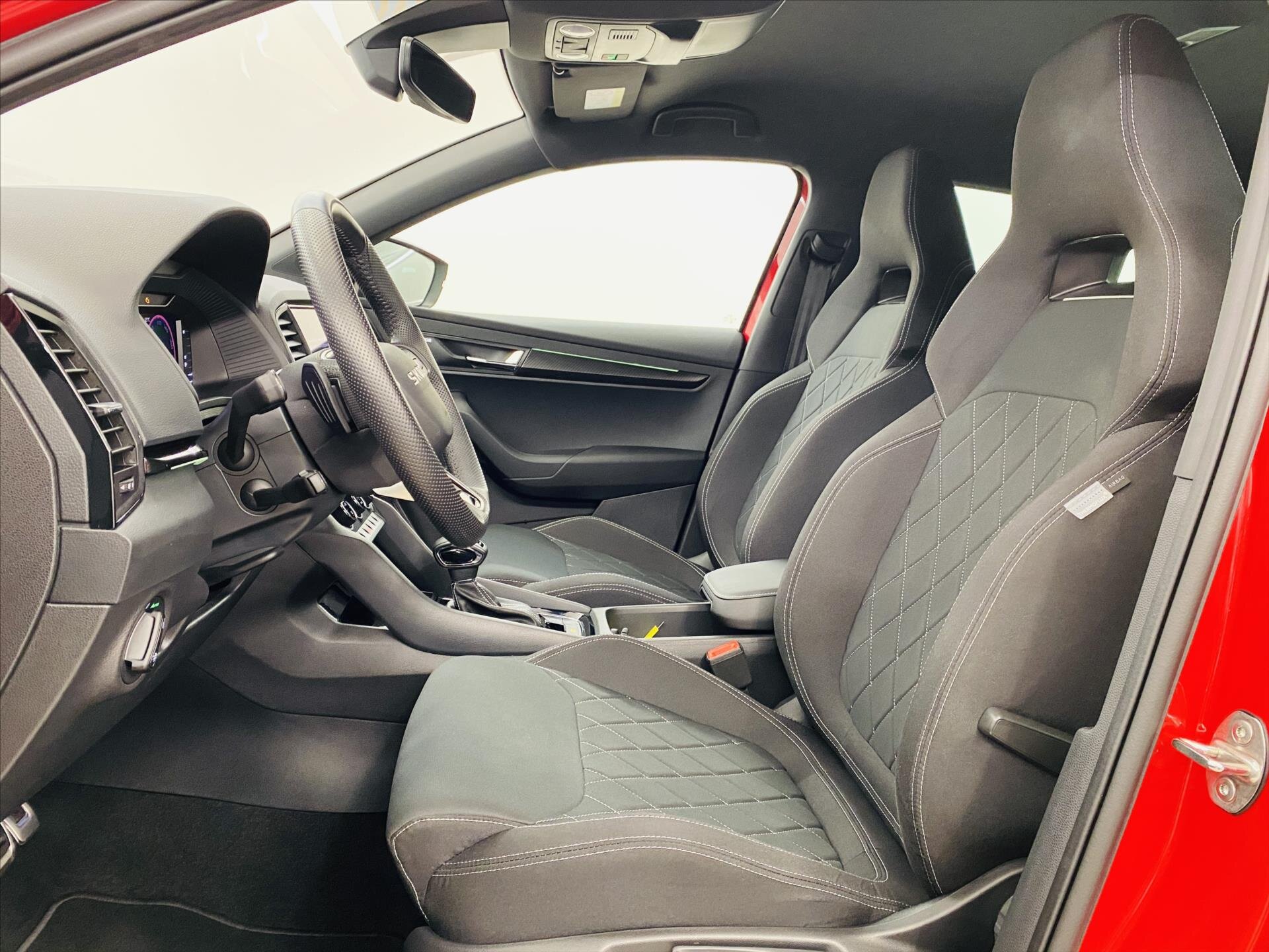 Škoda Karoq SUV / Terénní 2,0 l 110 kw