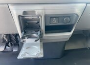 Volkswagen Caravelle 11