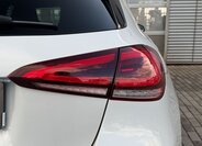 Mercedes-Benz Třídy A Hatchback 1,3 l 118 kw