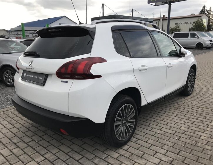 Peugeot 2008 Kombi 1,6 l 73 kw