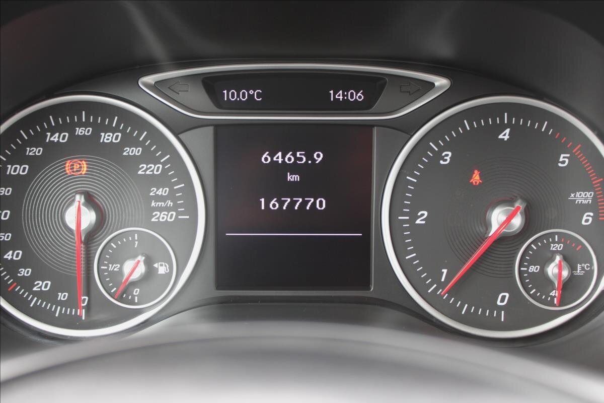 Mercedes-Benz Třídy B MPV 1,5 l 80 kw