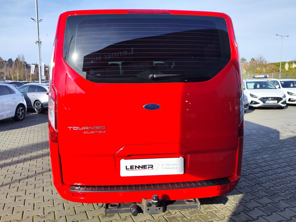 Ford Tourneo Custom