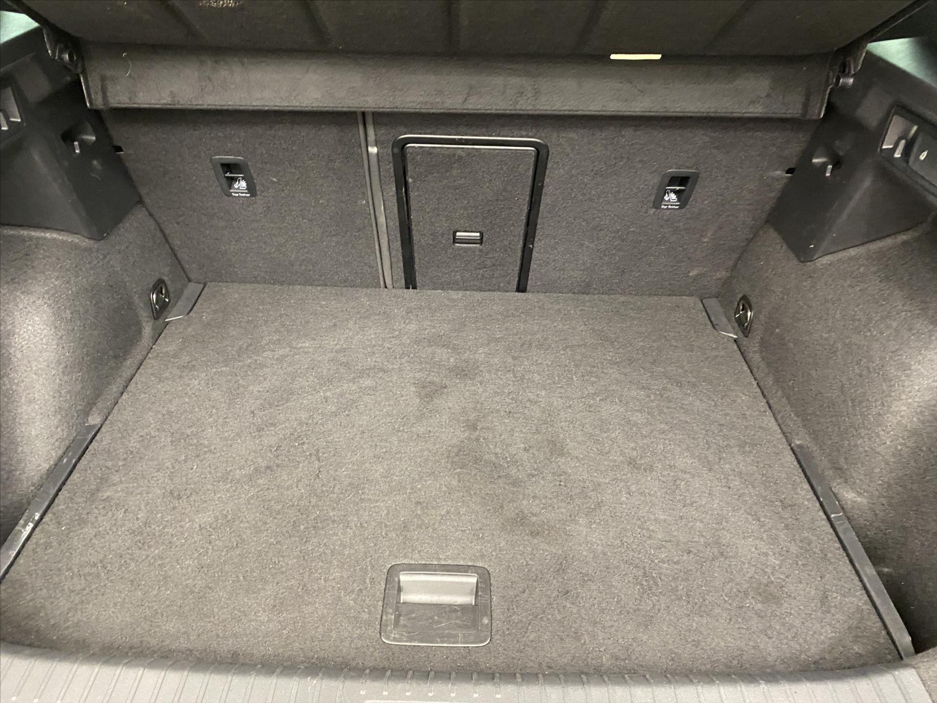 Cupra Formentor SUV / Terénní 2,0 l 110 kw