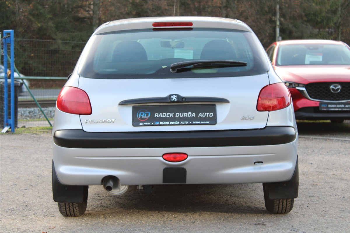 Peugeot 206