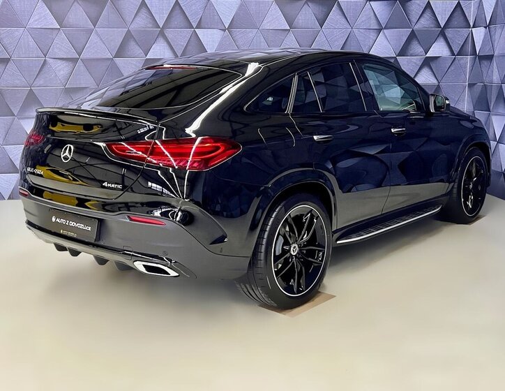 Mercedes-Benz GLE SUV / Terénní 3,0 l 270 kw