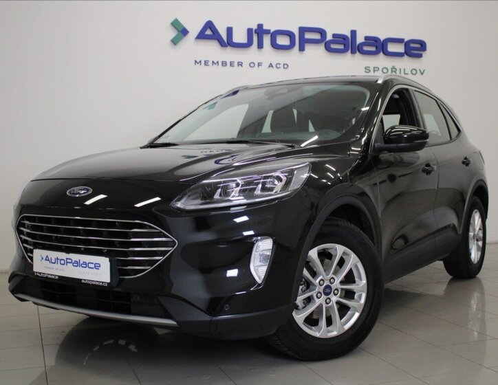 Ford Kuga 1
