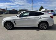 BMW X6 8