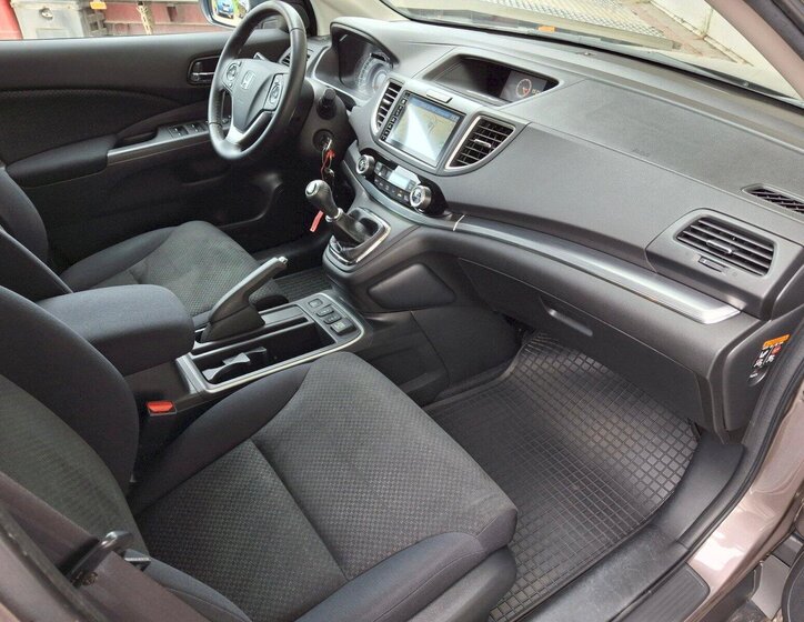 Honda CR-V SUV / Terénní 2,0 l 114 kw