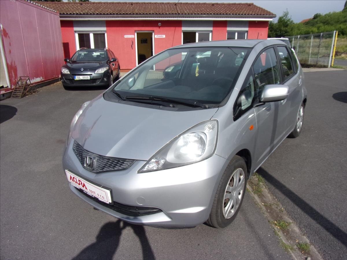 Honda Jazz Hatchback 1,2 l 66 kw