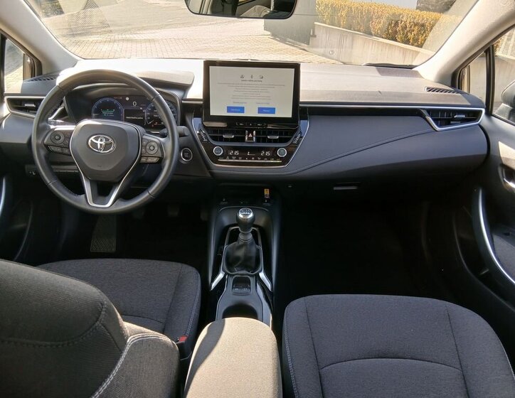 Toyota Corolla Sedan 1,5 l 92 kw