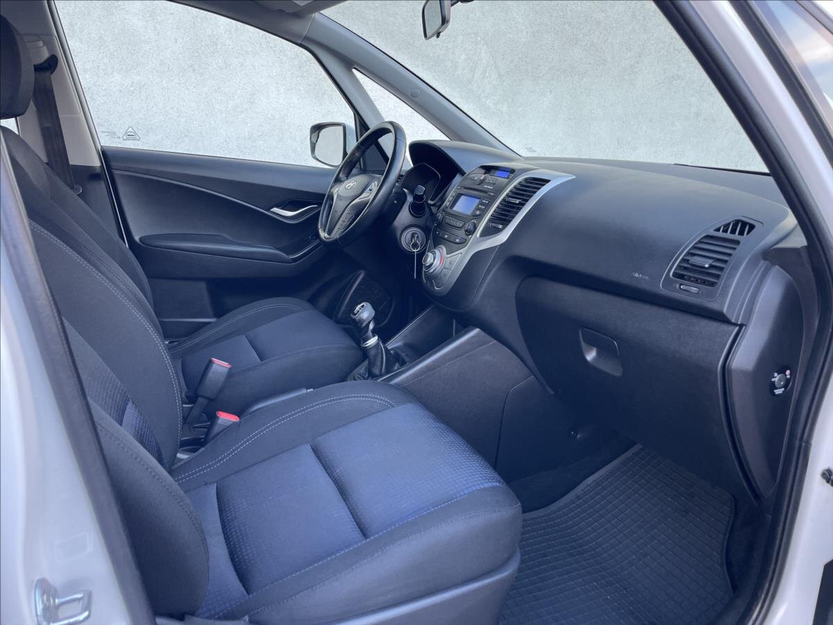 Hyundai ix20 MPV 1,4 l 66 kw