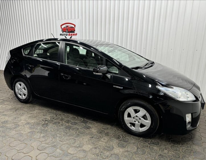 Toyota Prius 11