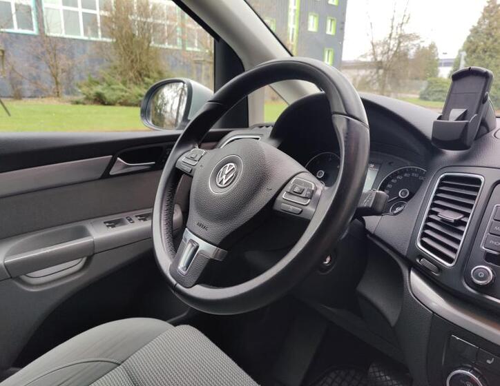 Volkswagen Sharan 23