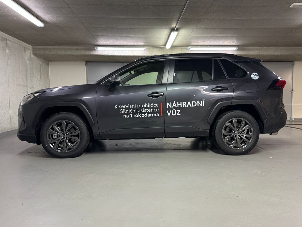 Toyota RAV4 SUV 2,5 l 163 kw