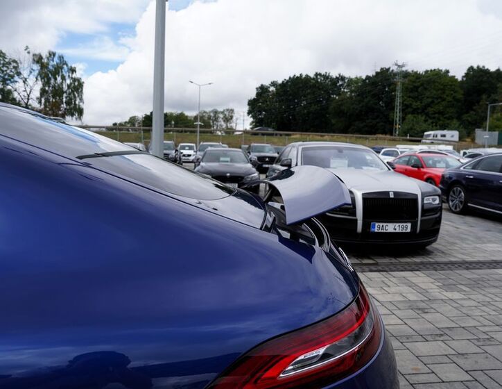 Mercedes-Benz AMG GT 15