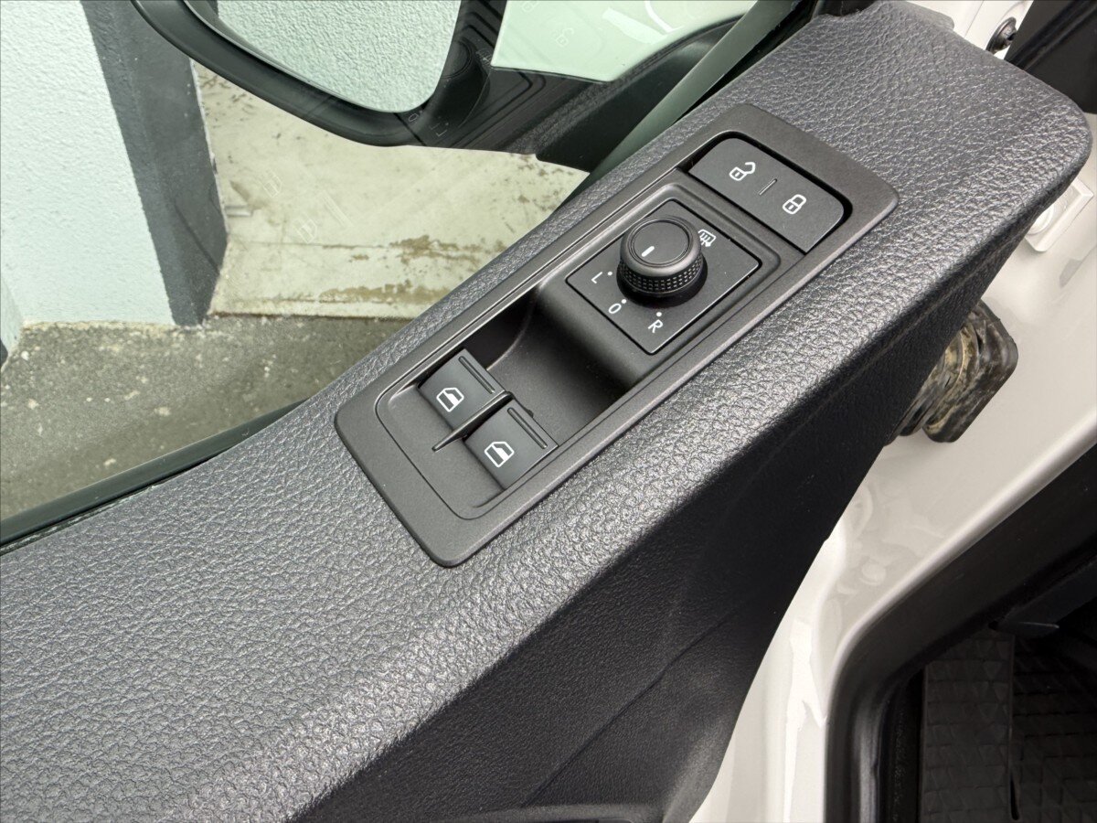 Volkswagen Caravelle MPV 2,0 l 110 kw