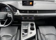 Audi Q7 15