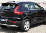 Volvo XC40 3
