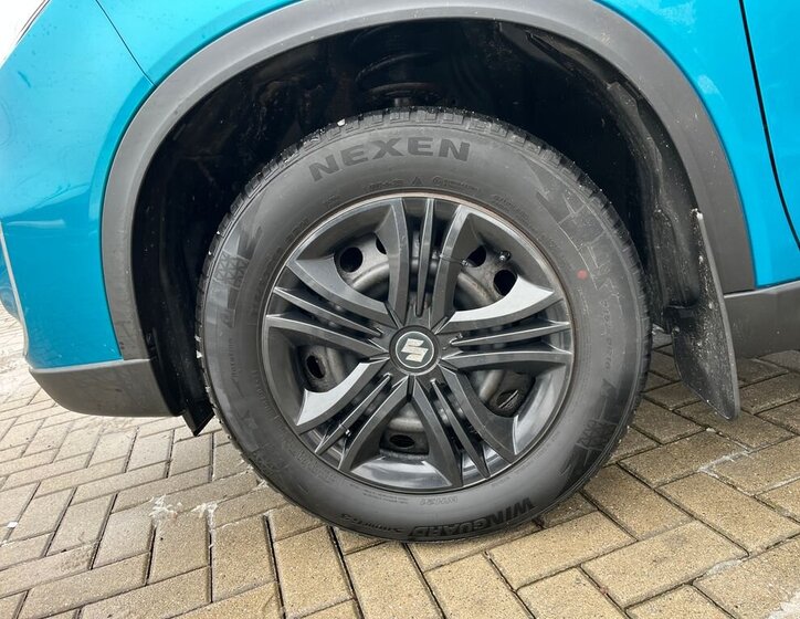 Suzuki Vitara SUV 1,4 l 103 kw