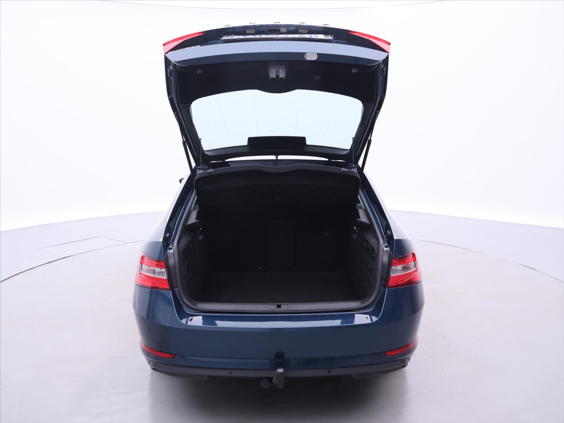 Škoda Superb Liftback 1,5 l 110 kw