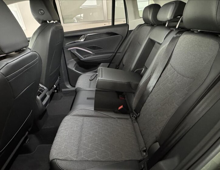 Volkswagen Tiguan SUV 1,5 l 150 kw