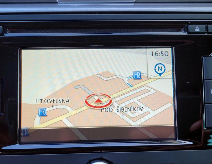 Volkswagen Passat Kombi 1,4 l 90 kw