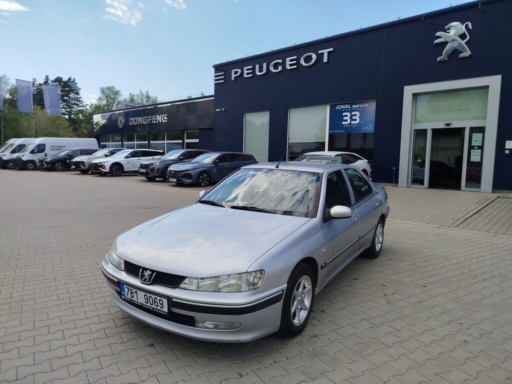 Peugeot 406 Sedan / Limuzína 2,0 l 80 kw