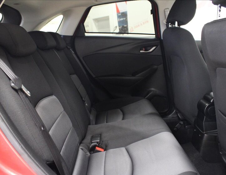Mazda CX-3 13
