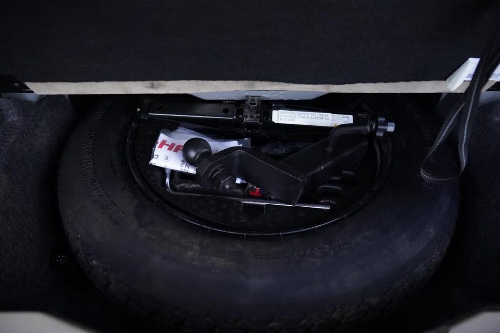 Mercedes-Benz GL SUV 4,7 l 320 kw