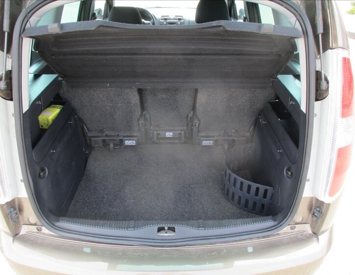 Škoda Roomster MPV 1,6 l 66 kw