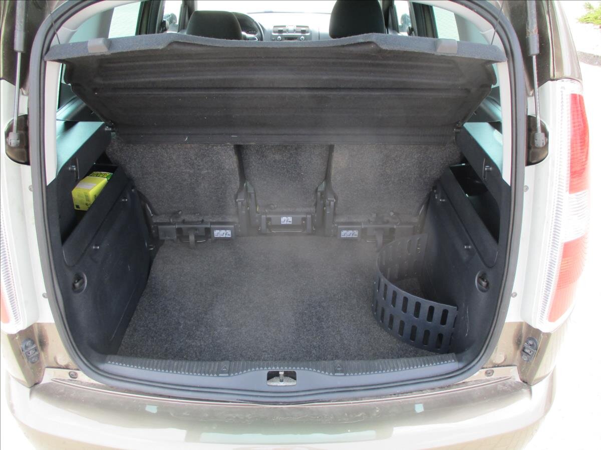 Škoda Roomster MPV 1,6 l 66 kw