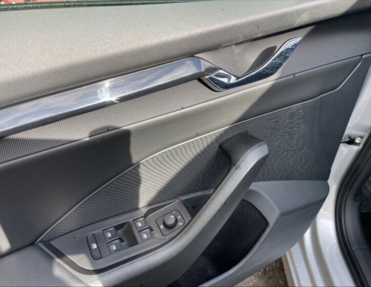 Škoda Octavia Kombi 2,0 l 110 kw