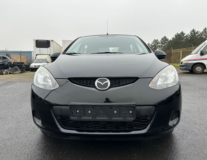 Mazda 2 2
