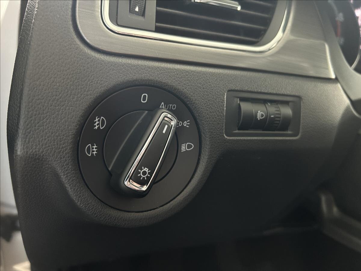 Škoda Rapid Sedan 999,0 81 kw