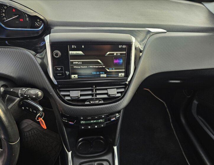 Peugeot 2008 Kombi 1,6 l 88 kw